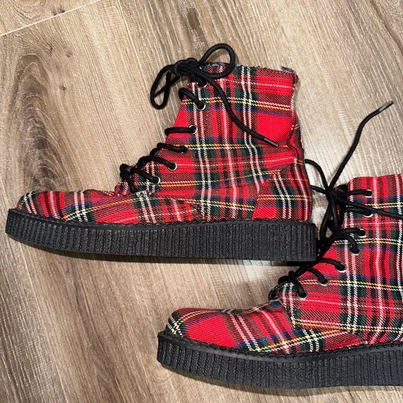 Sold - Picture 4 of 7